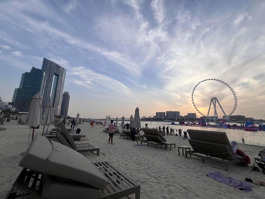 Jumeirah Beach Residents, Free Parking Дубай Екстериор снимка