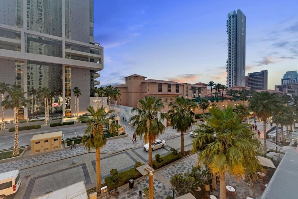 Jumeirah Beach Residents, Free Parking Дубай Екстериор снимка