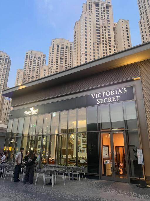 Jumeirah Beach Residents, Free Parking Дубай Екстериор снимка