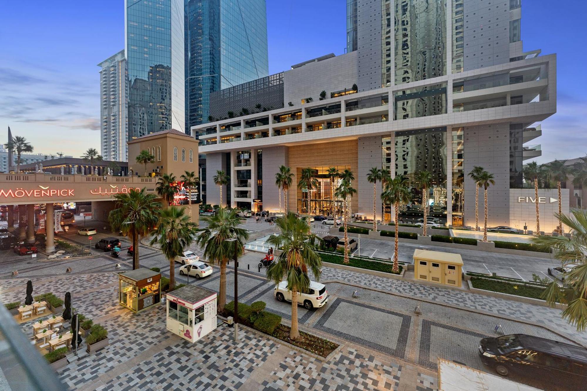 Jumeirah Beach Residents, Free Parking Дубай Екстериор снимка